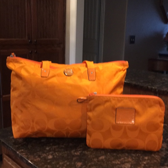 coach foldable travel bag